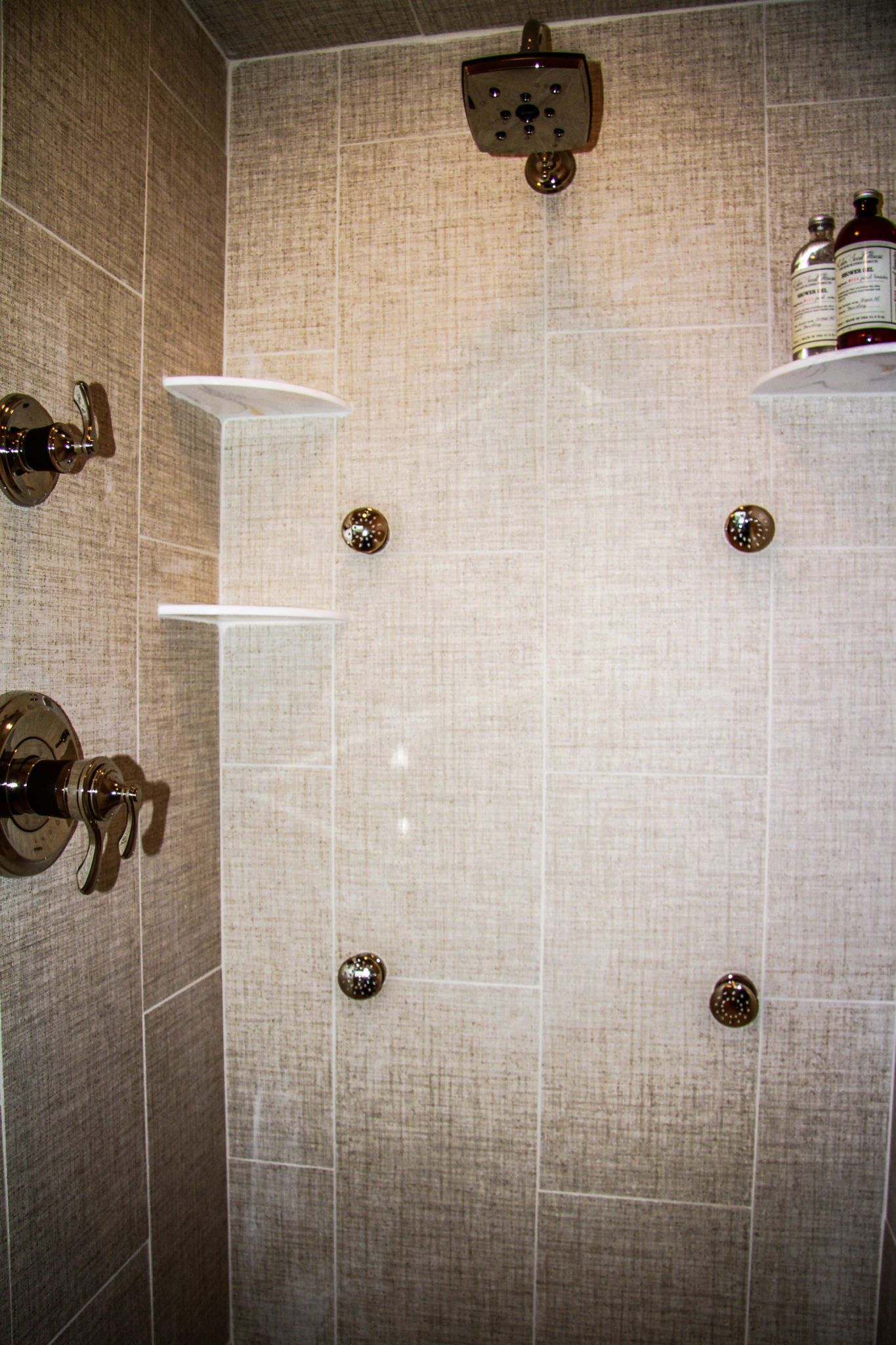 Tile Shower with Corner Shelves | Integrity Homes | Grand Junction, CO 81501