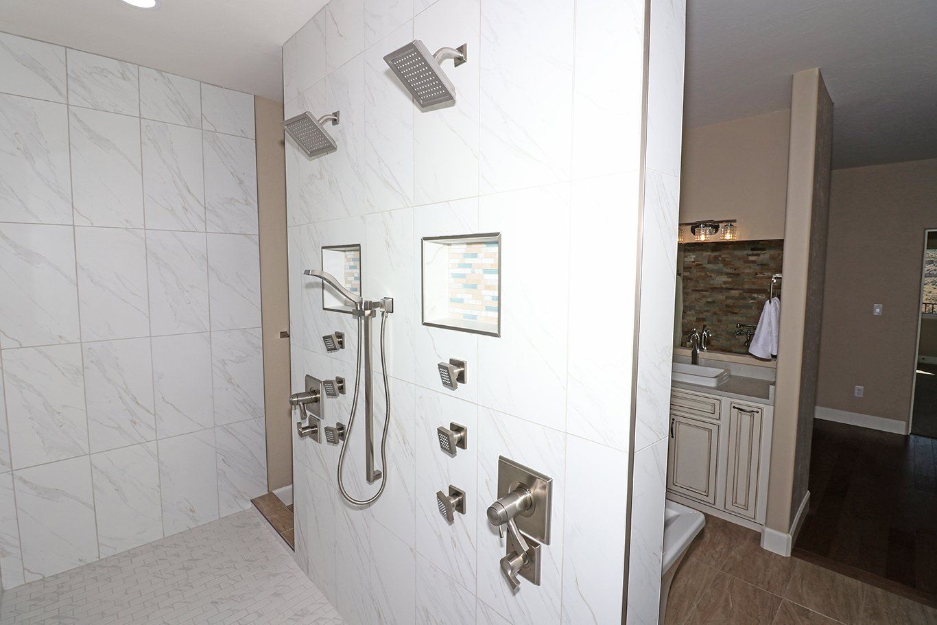 Walk-Through Shower with Dual Shower System | Integrity Homes | Grand Junction, CO 81501