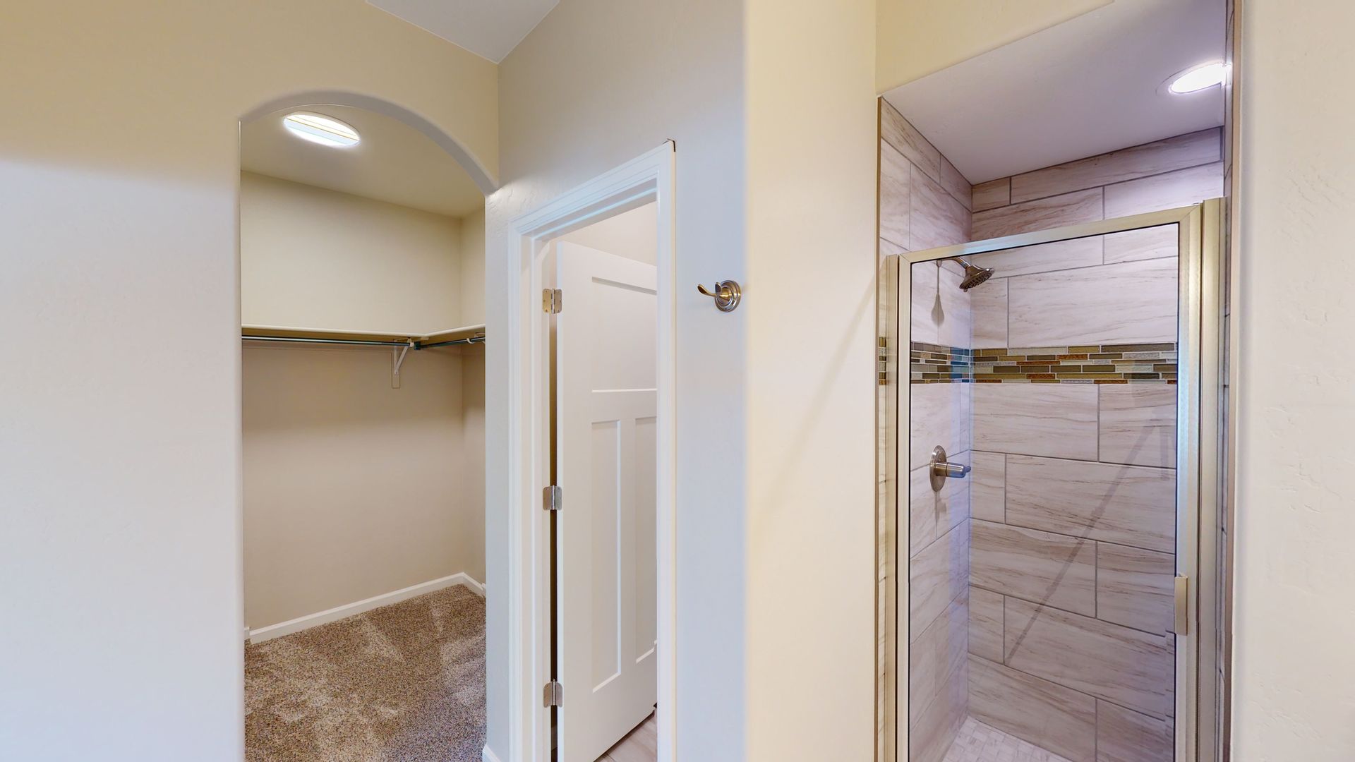 The Orchard floor plan ensuite Gallery image