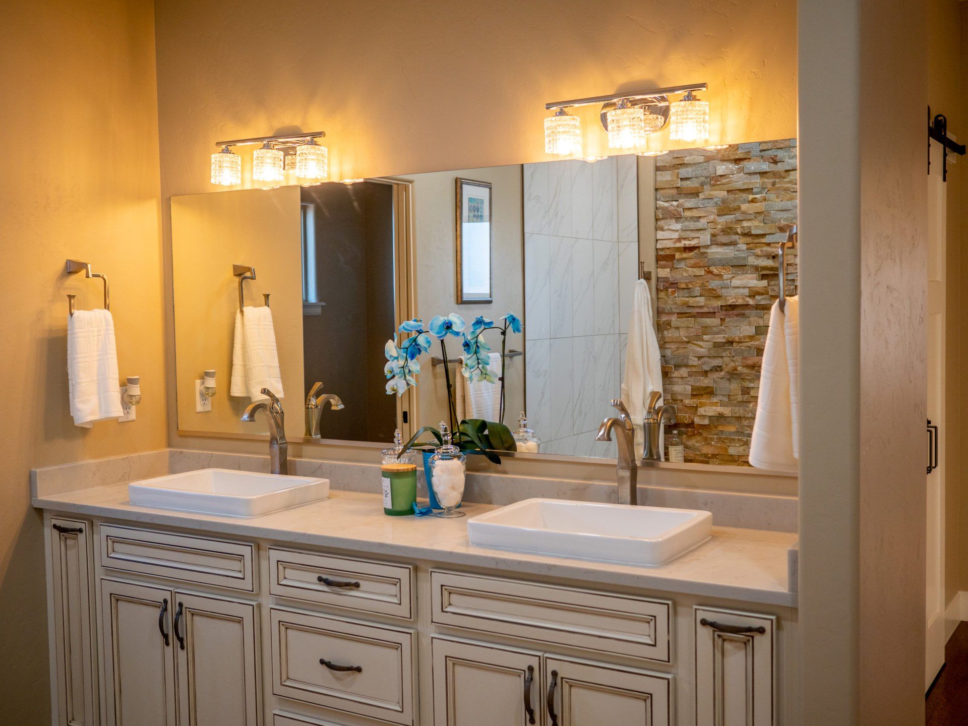 Double Vanity | Integrity Homes | Grand Junction, CO 81501