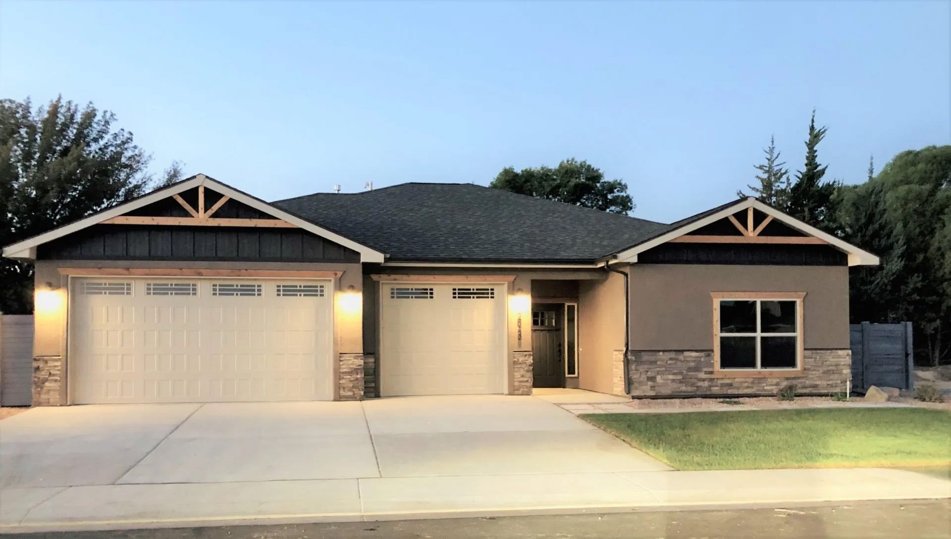 Grand Junction home exterior with unique architectural features by Integrity Homes