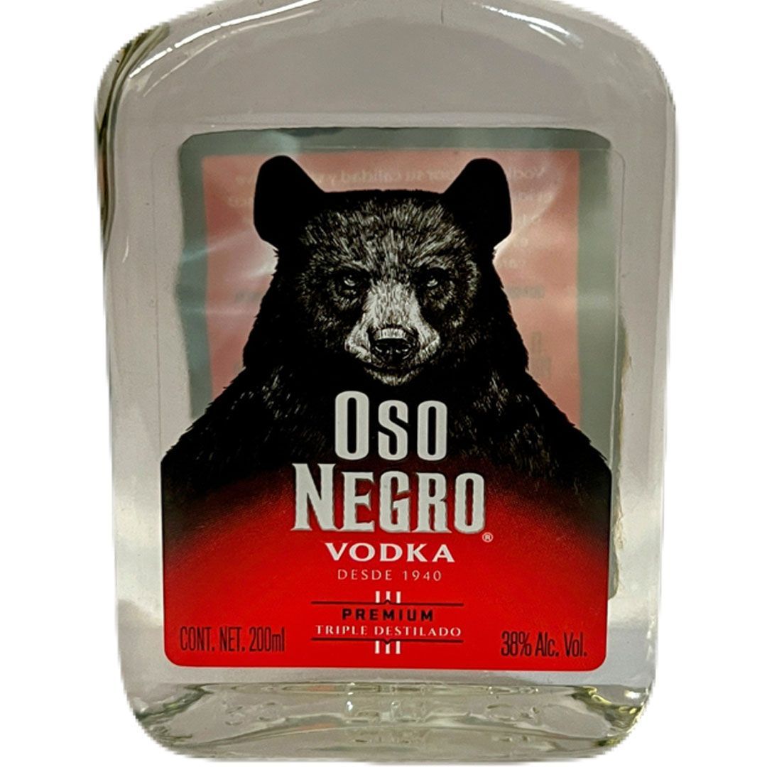 Vodka Oso Negro Regular 200ml