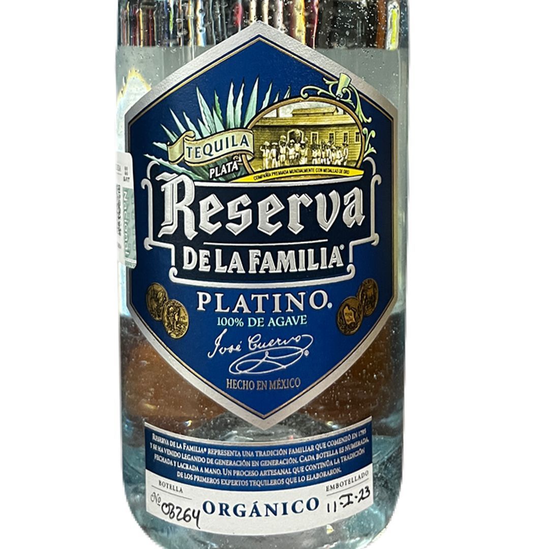 Tequila Reserva de la Familia Platino 750ml