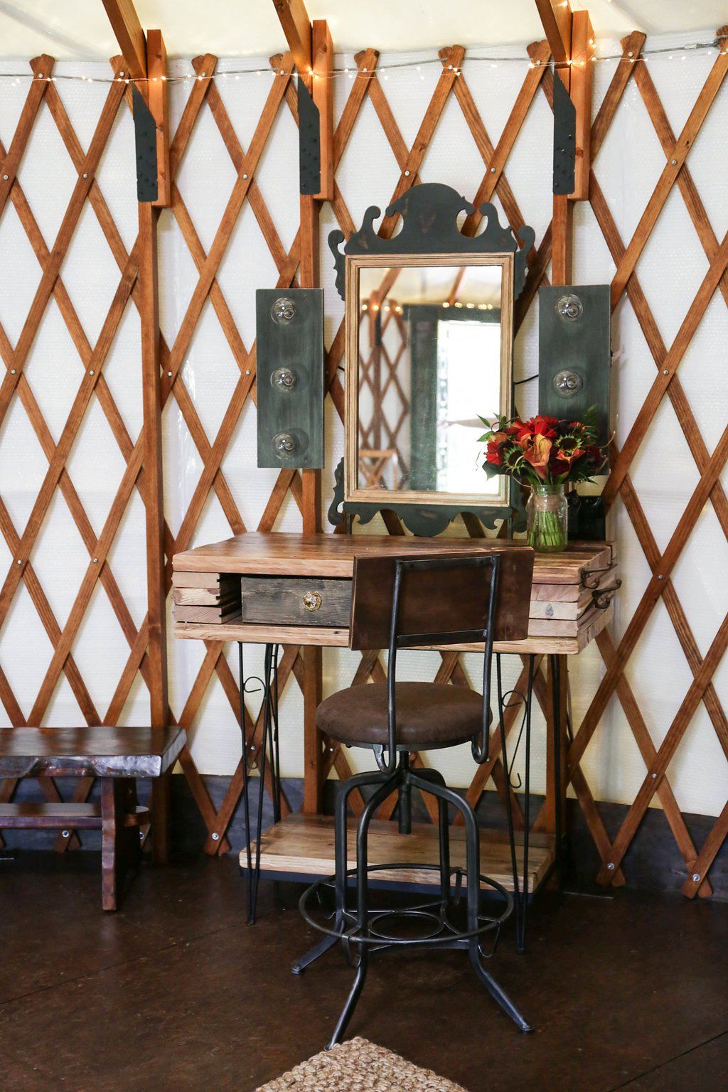 Makeup station at Hart Meadows Ranch Outdoor Event Venue in Charleston