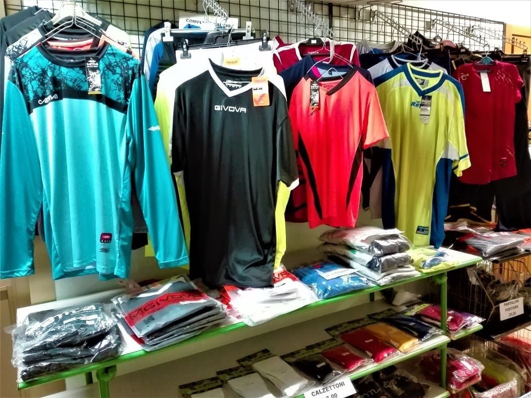 maglie calcio personalizzate economiche