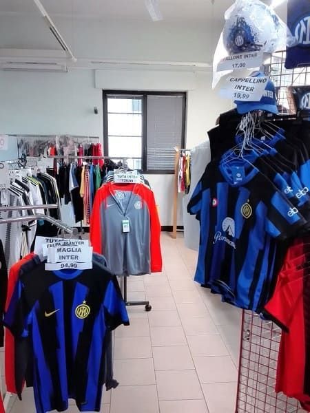 vendita magliette calcio ufficiali