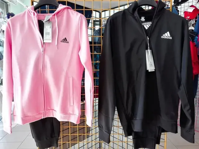 tute sportive Adidas