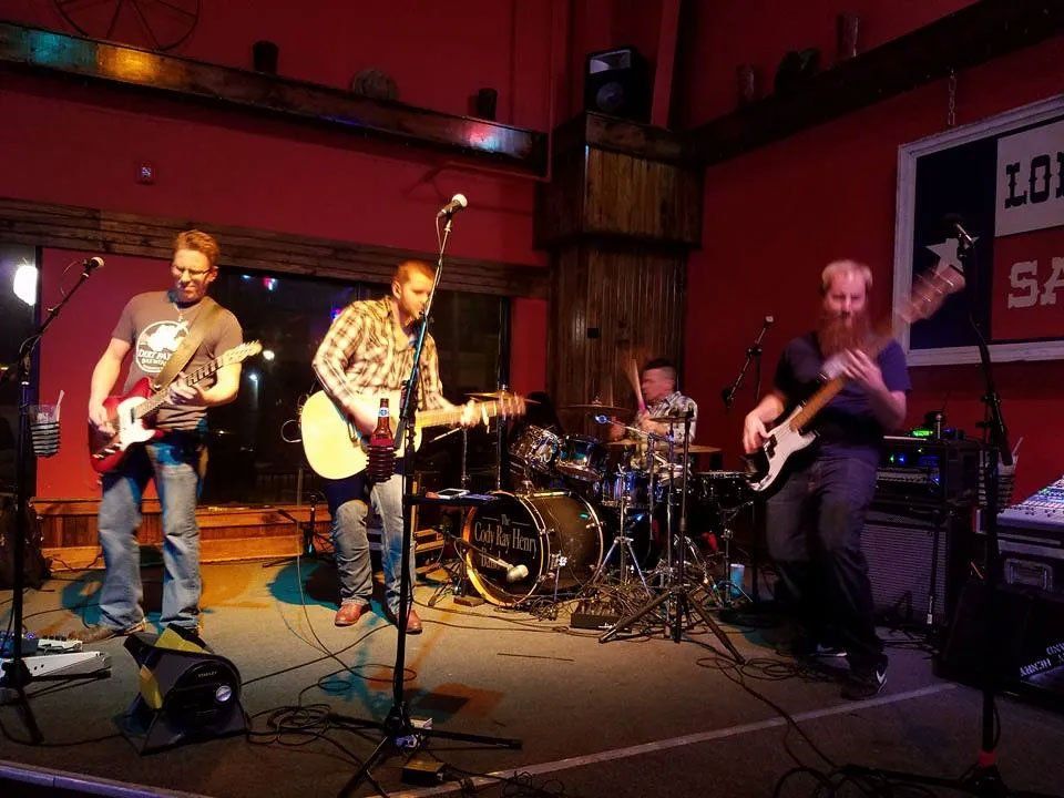 band playing at the saloon