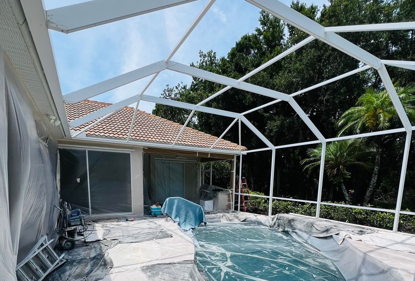 Pool Cage Painting in Sarasota, FL