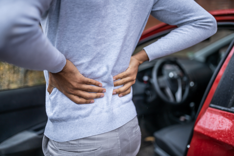 man with backpain after a car accident 