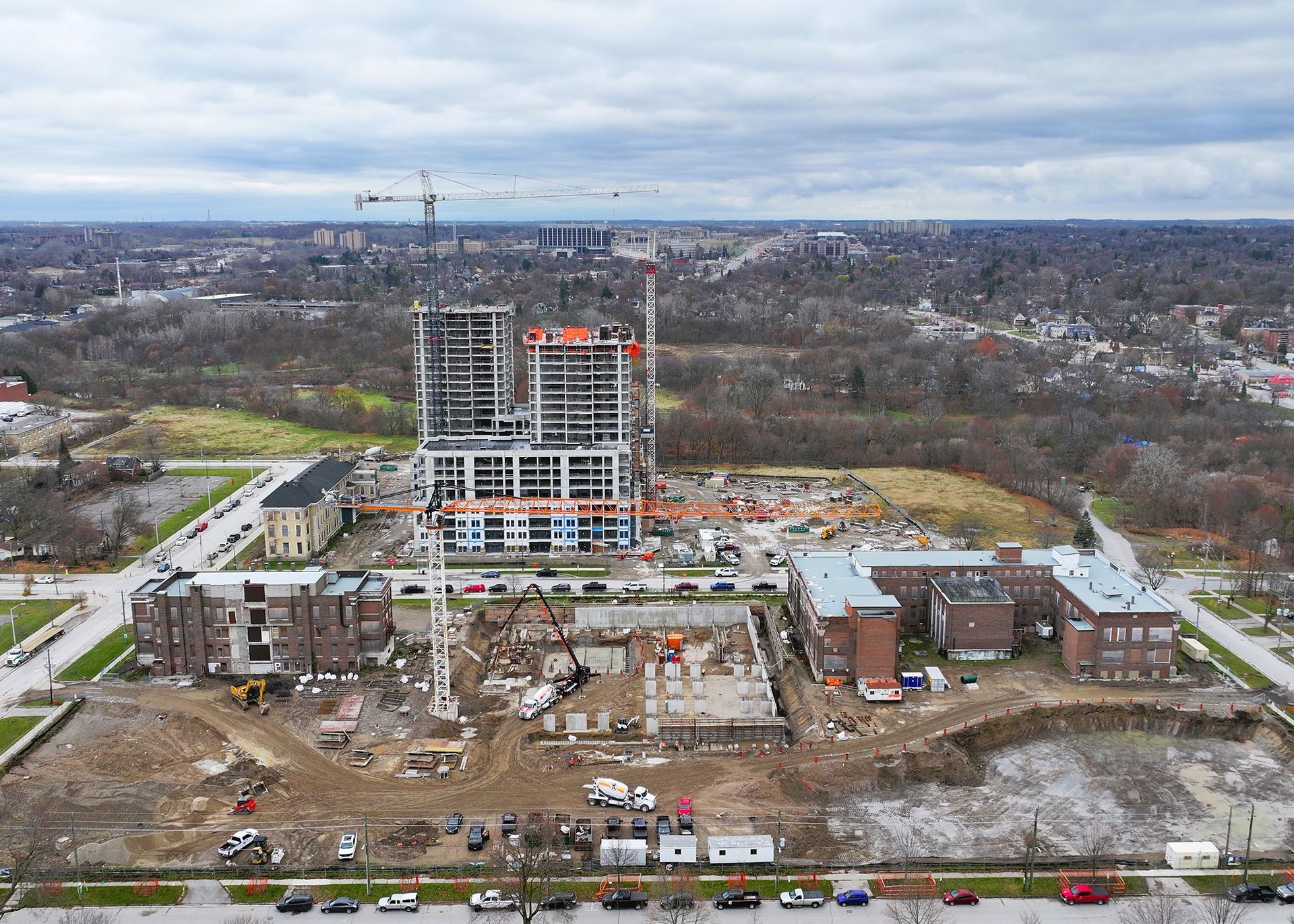 an aerial view of a construction site with a large circle in the middle .