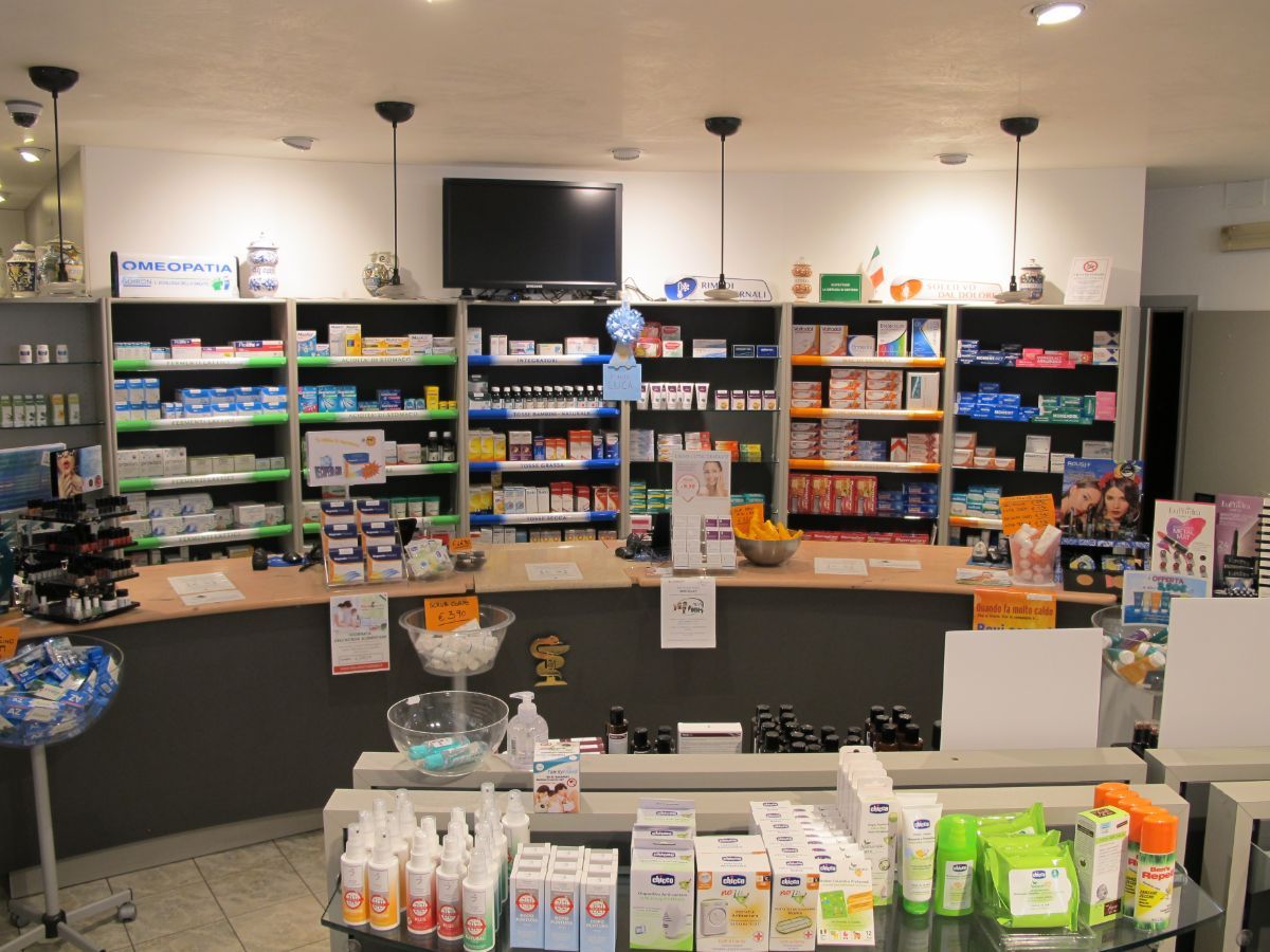 prodotti da banco della farmacia di Montereale Valcellina