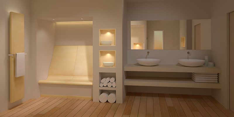 Modernes Badezimmer mit Holzboden, wandmontiertem Waschbecken und eingelassenen Regalen.