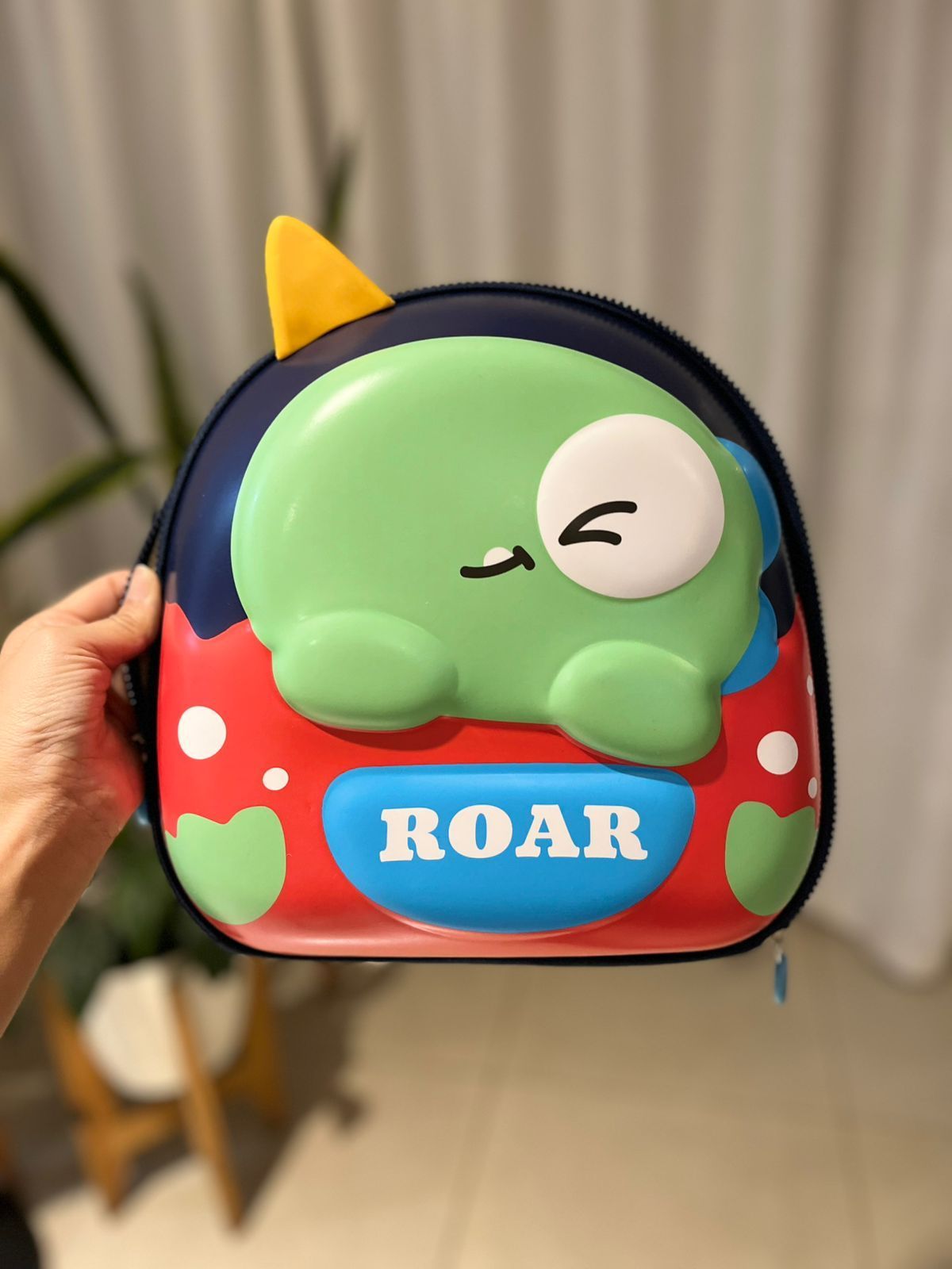 Mochila dino