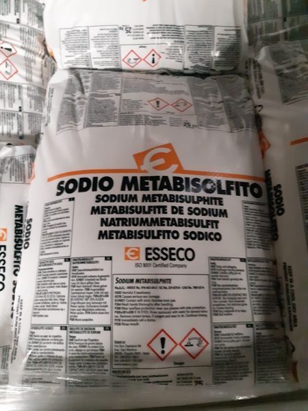 Sacchetto bianco con l'etichetta