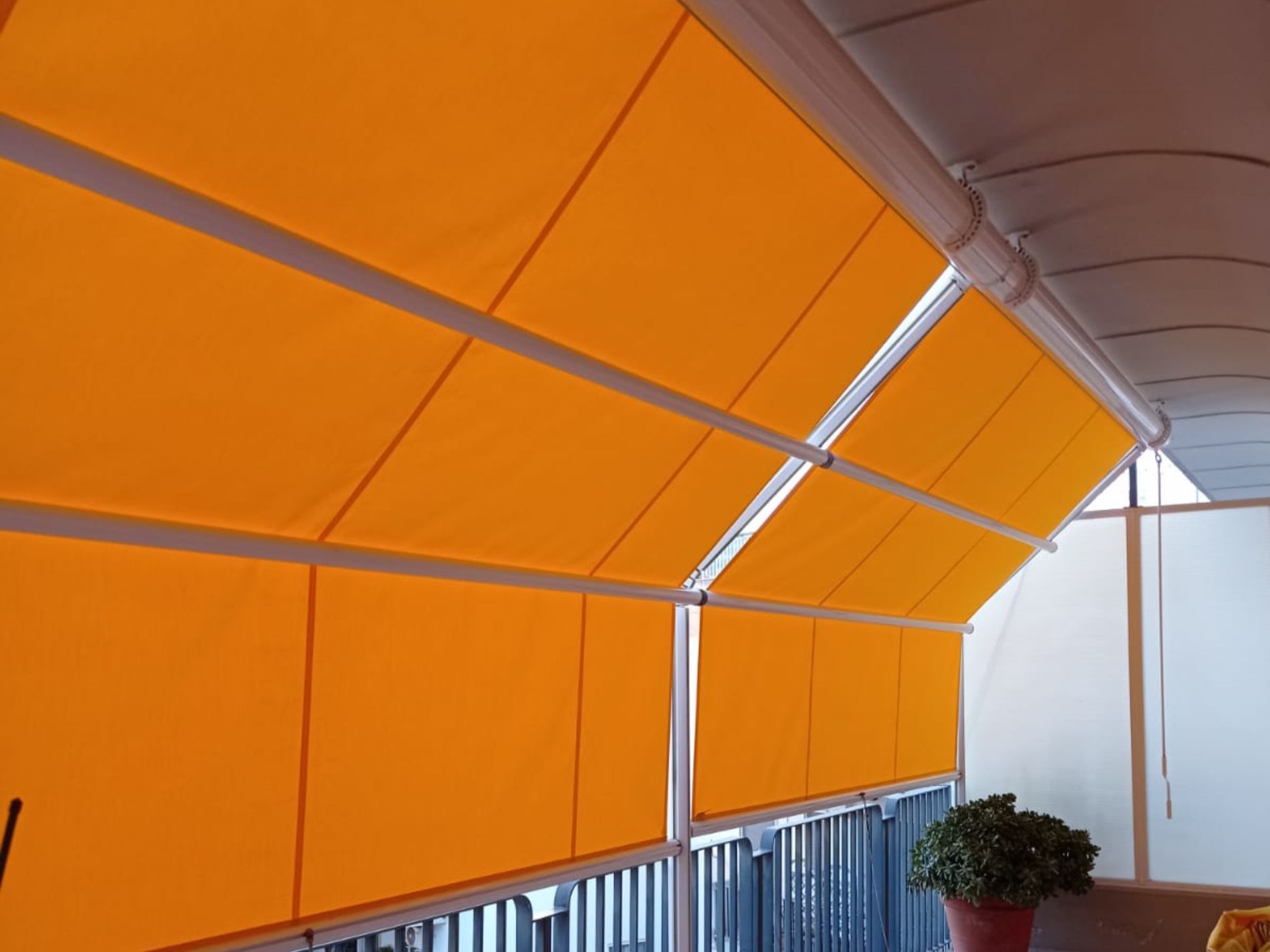 tende da sole ad angolo