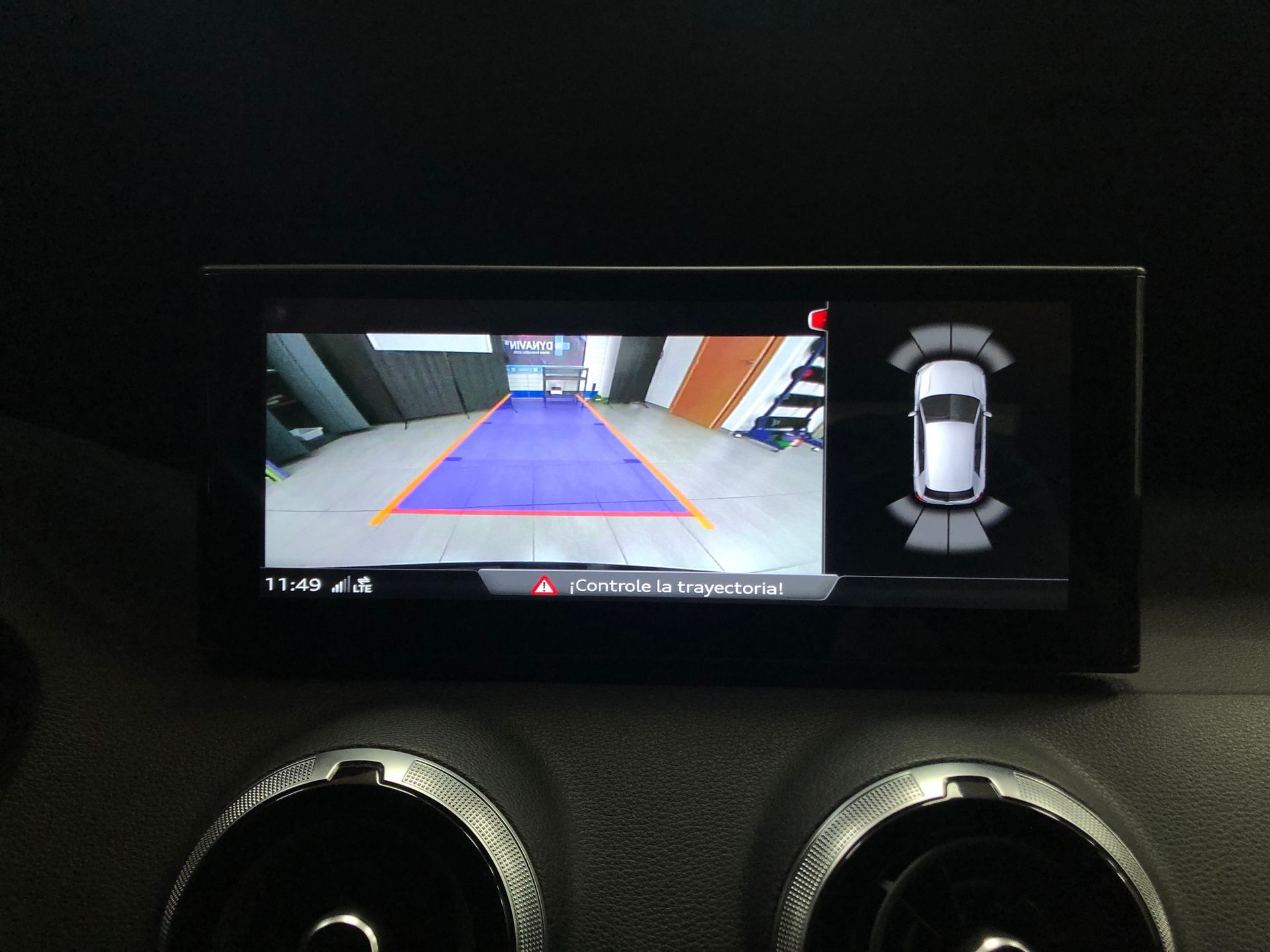 Pantalla android 10,25 audi Q2