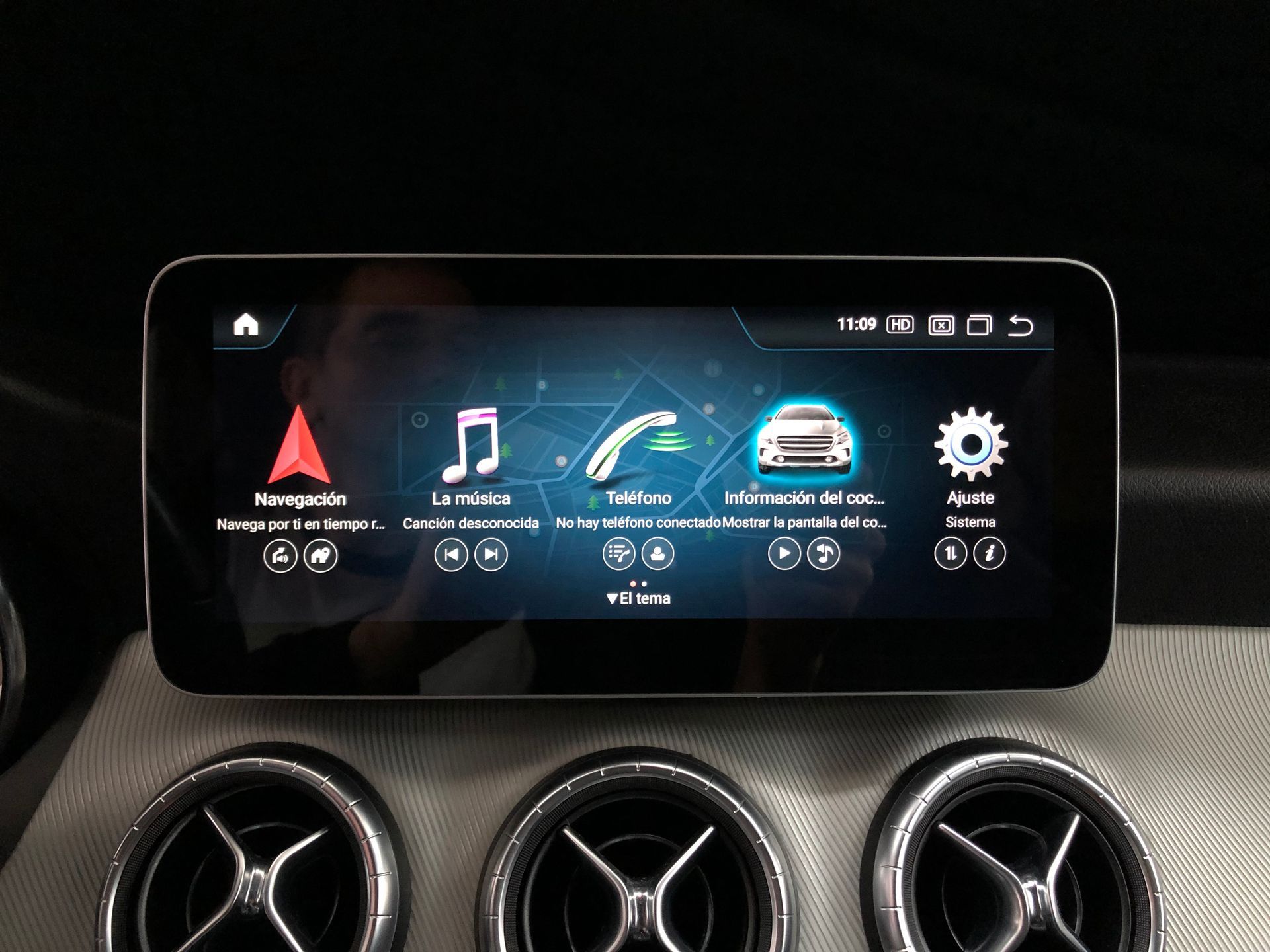Pantalla android 10,25 Mercedes
