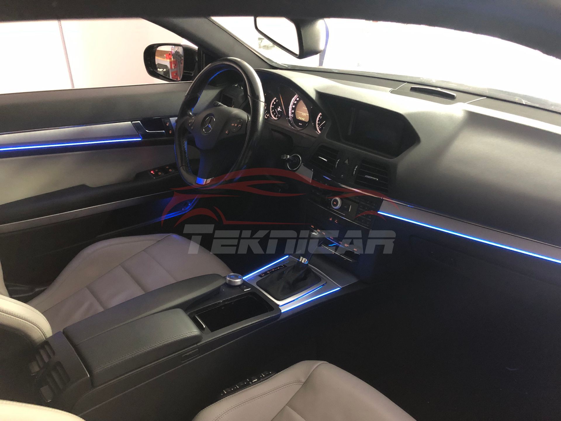 Iluminacion led ambiente Mercedes C W204