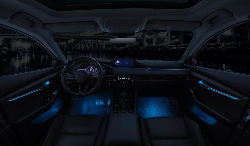 Iluminacion led ambiente Mazda 3