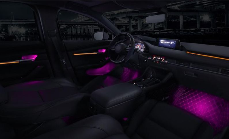 Iluminacion led ambiente Mazda 3