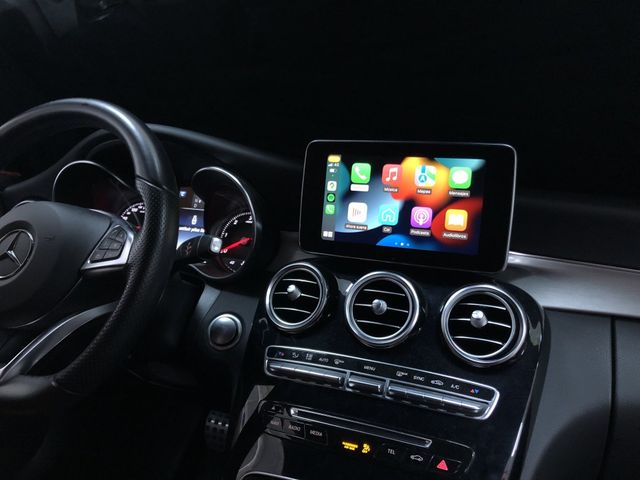 Interface Carplay Android Auto de Mercedes en su pantalla - Madrid Audio
