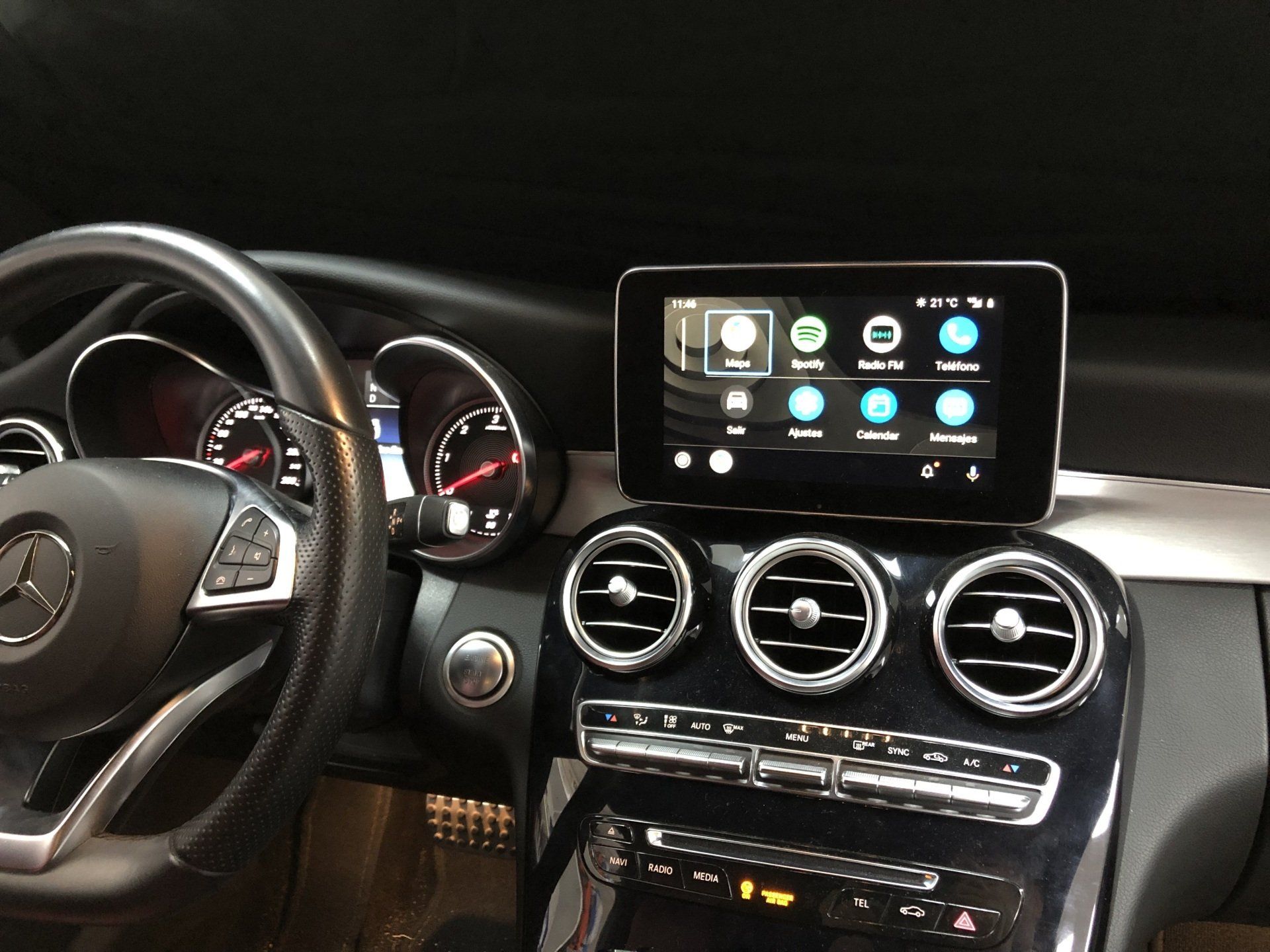 Interface Carplay - Android auto Mercedes