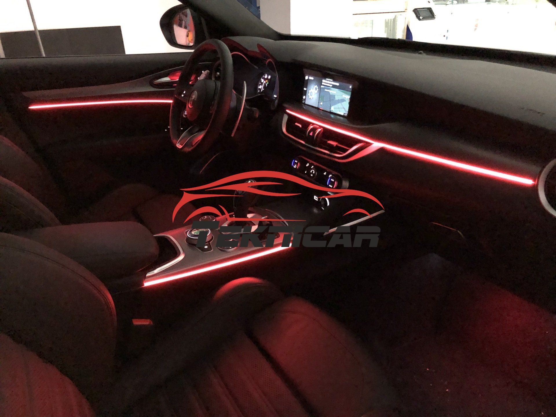 Iluminacion led ambiente Alfa Romeo Stelvio