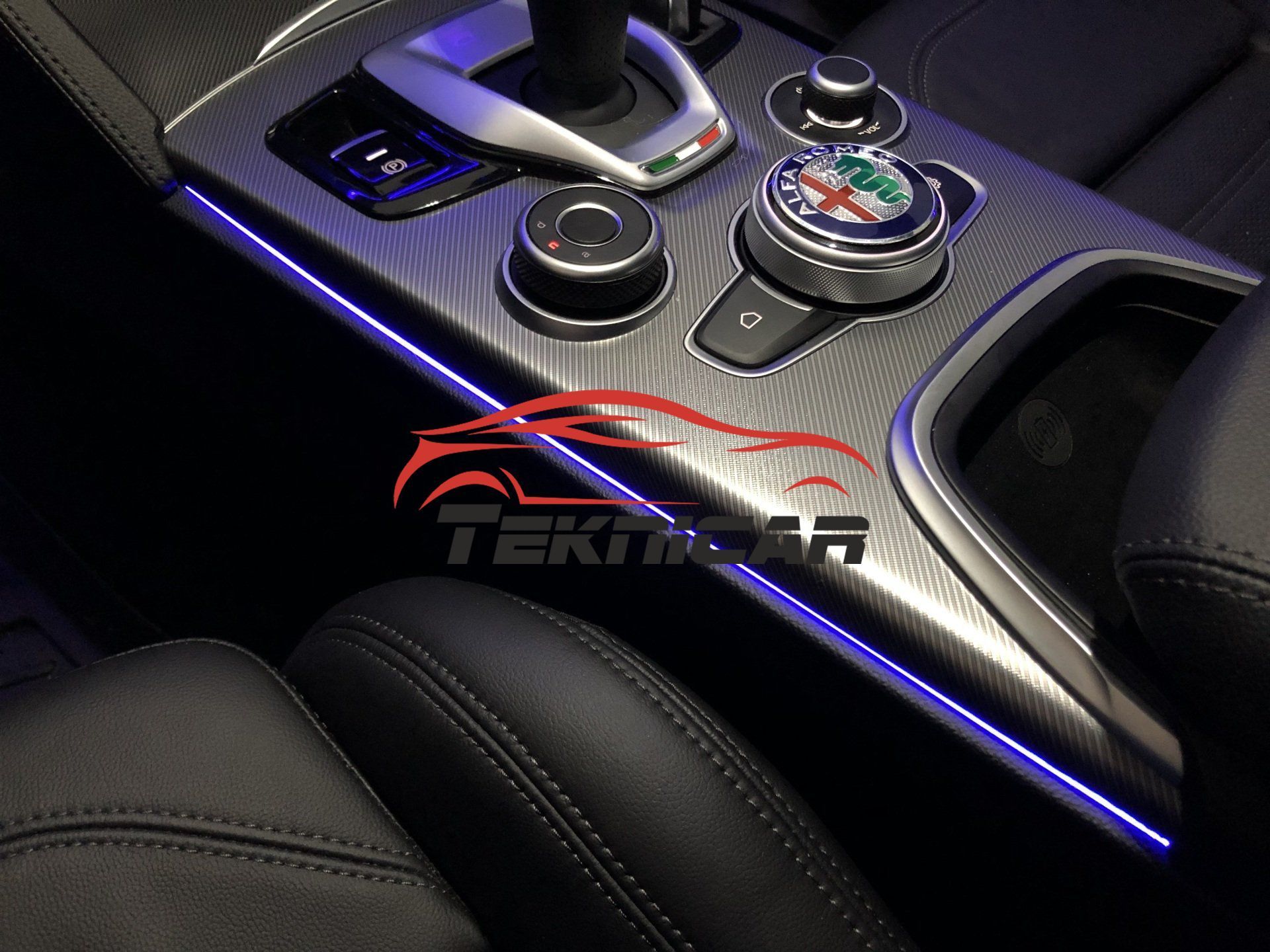 Iluminacion led ambiente Alfa Romeo Stelvio