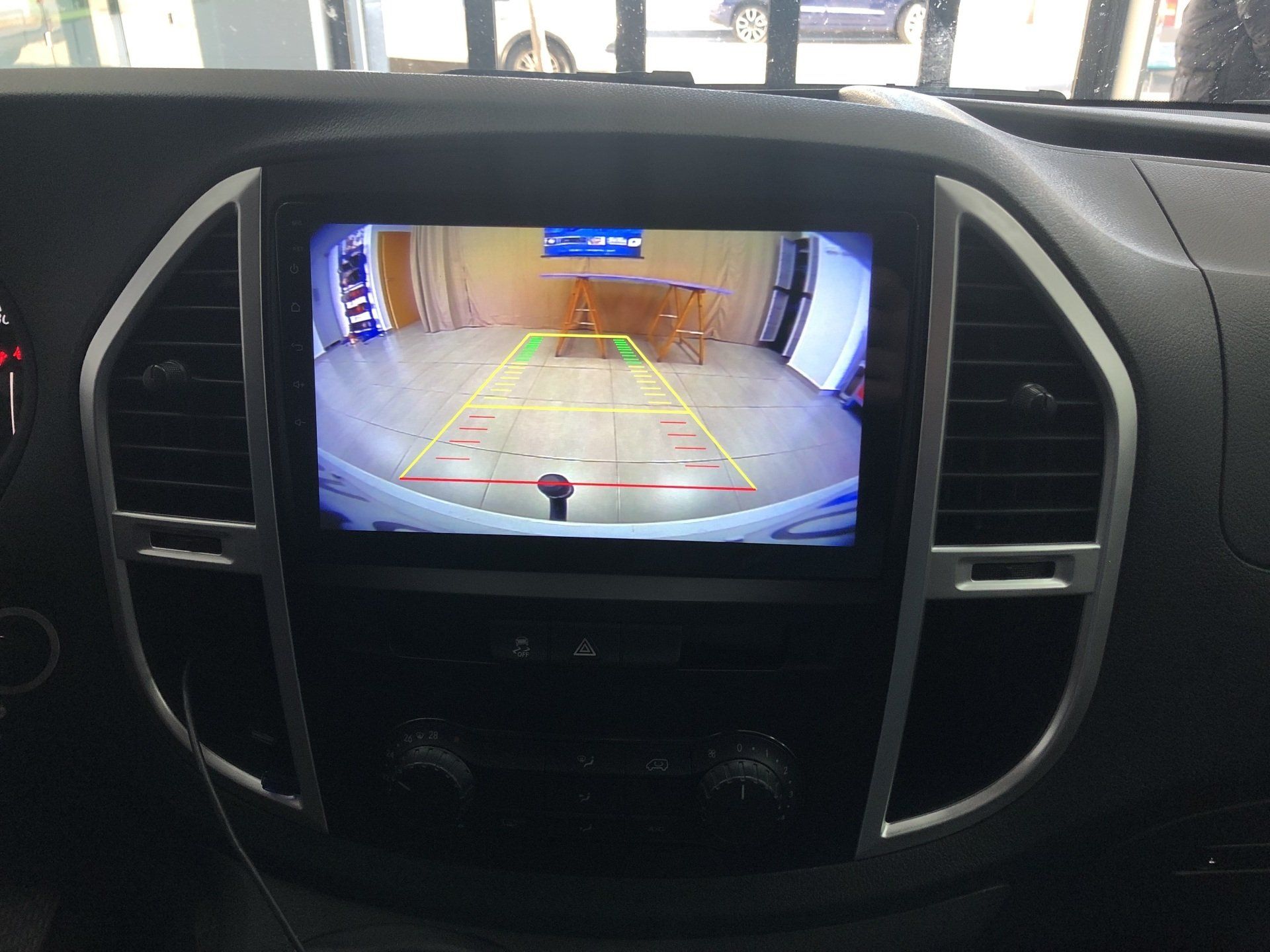 Pantalla Android 10 Mercedes Vito y Clase V