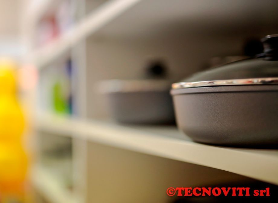 Vendita recipienti per cucine