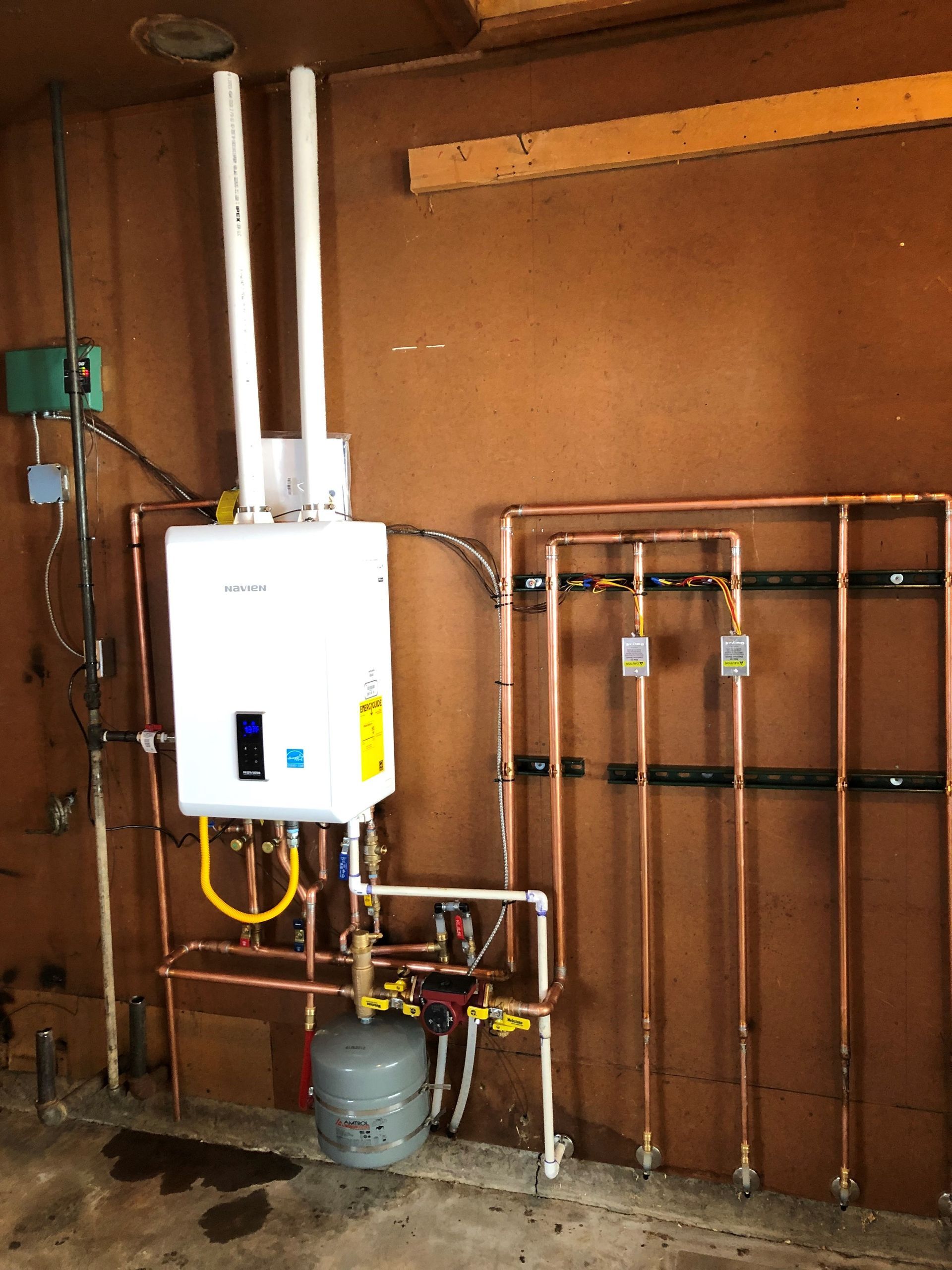 TANKLESS WATER HEATER INSTALLATION AND REPAIRS — Port St. Lucie, FL — Dream Land Plumbing LLC