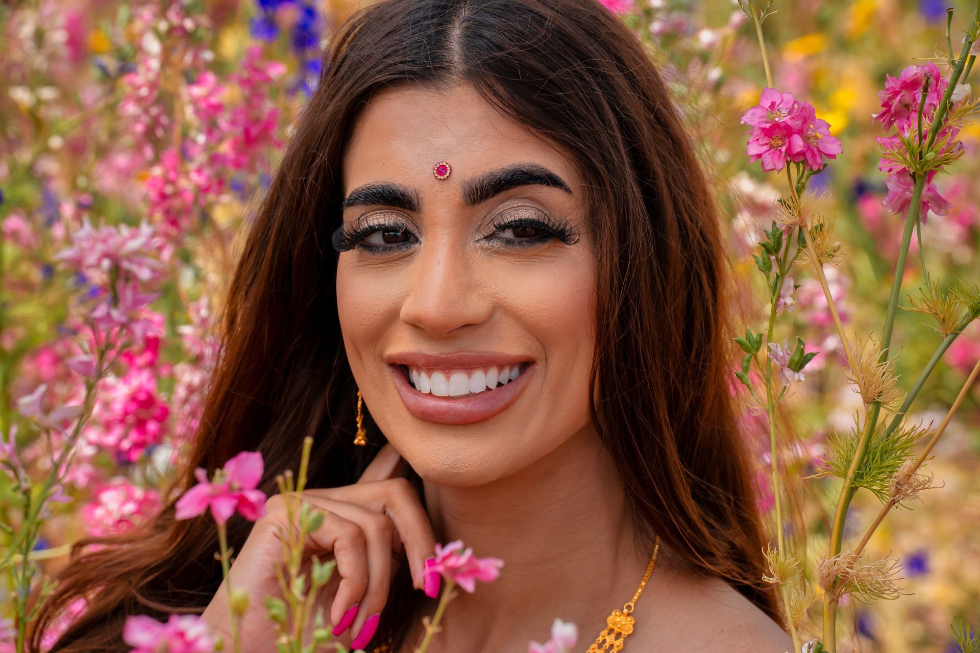 photographer leicester
Videographer leicester
punjabi theme photo shoot 
punjabi theme pre wedding shoot 
sikh wedding photographer
sikh wedding videographer
flower photo shoot 