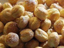 cream puffs
