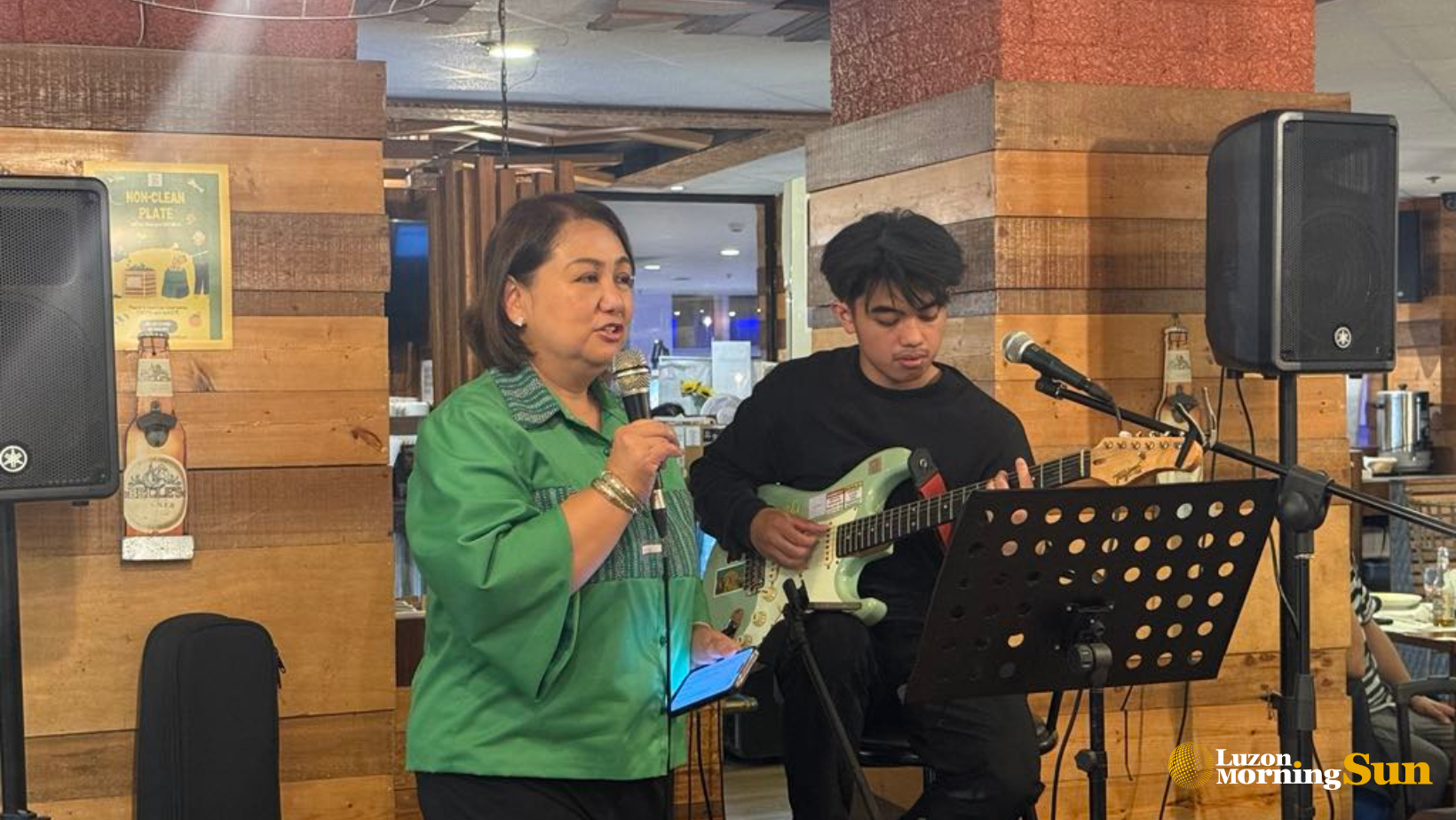 Gracious in Defeat - Gladys Vergara in a Thanksgiving Dinner Expresses Her Heartfelt Gratitude for t
