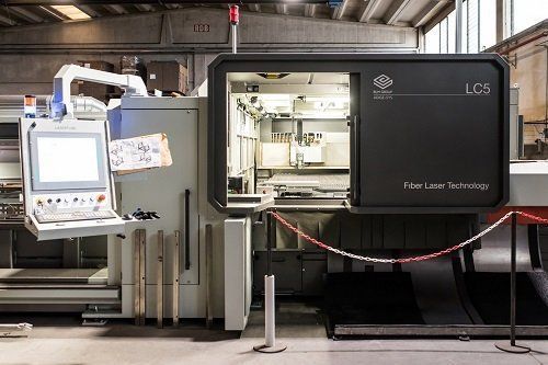 LAVORAZIONI TAGLIO LASER FIBRA