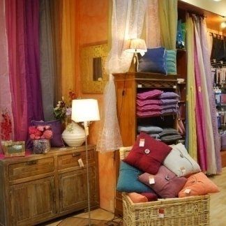 cuscini e tende per la casa