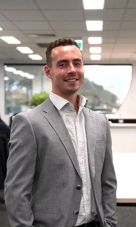 Carlo Colangelo - Senior Finance Broker