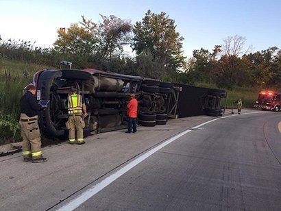 Red Trailer Truck Accident — Dearborn, MI — Rusko’s Service Center