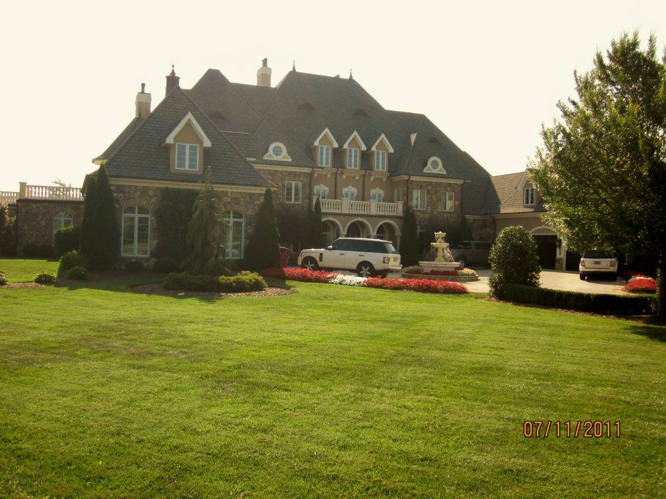 Big House with Landscaping — Unicoi, TN — Ridge Land Gardens