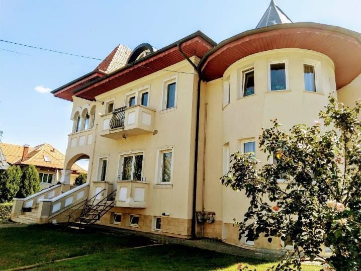 Cladirea scolii primare Montessori a Liceului Montessori Cluj, str. Nicolae Draganu nr. 3