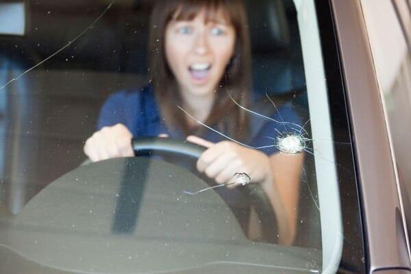 AUTOCRISTALES Y ACCESORIOS SERVI-EXPRESS