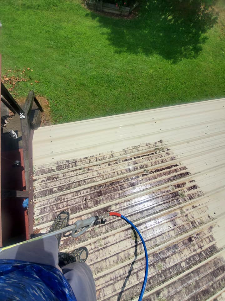 Dirty Siding — Kingsport, TN — C&E Cleaning Services