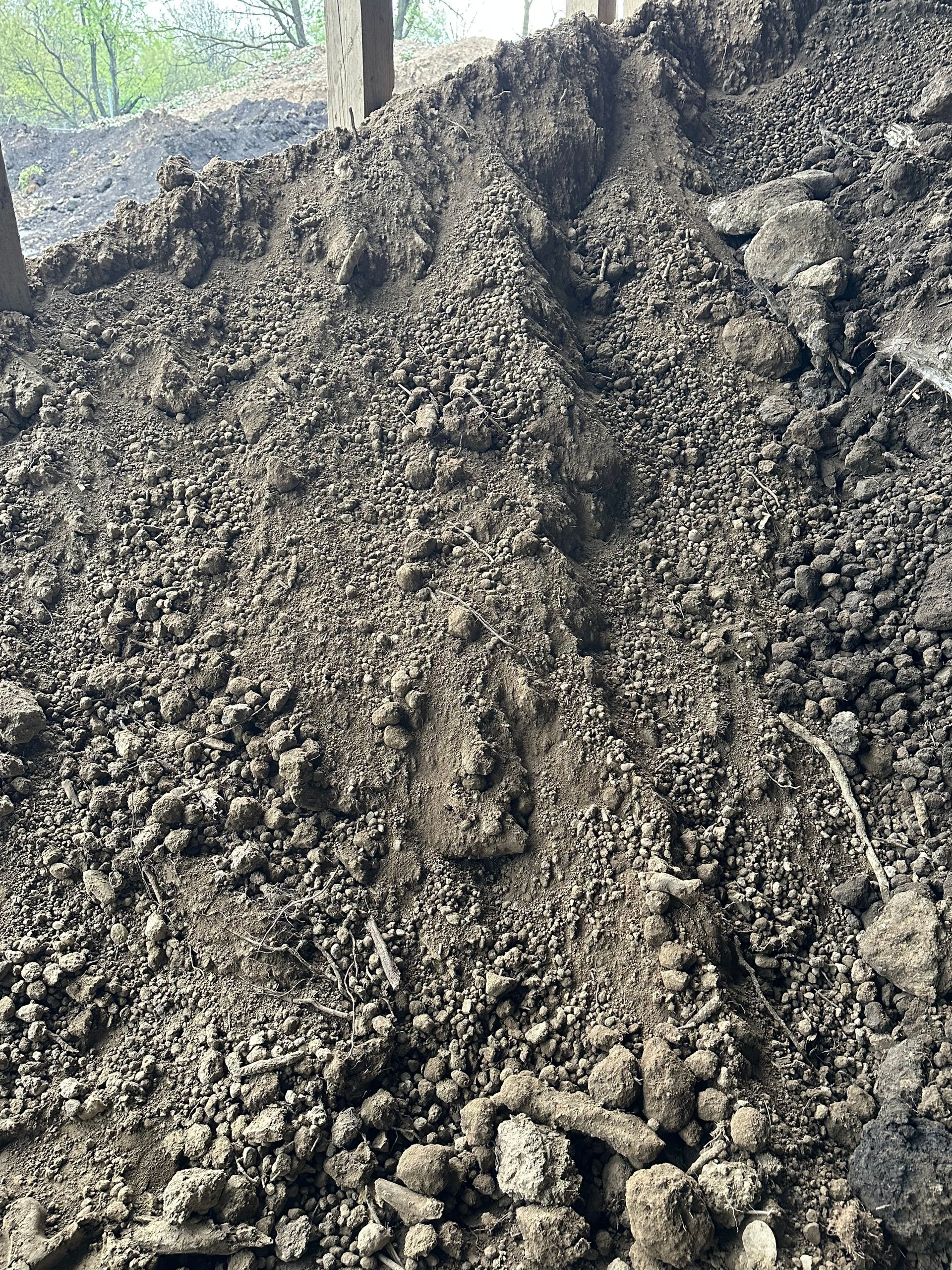 Unscreened Topsoil Field Grade