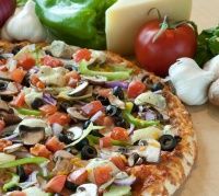 classic veggie pizza