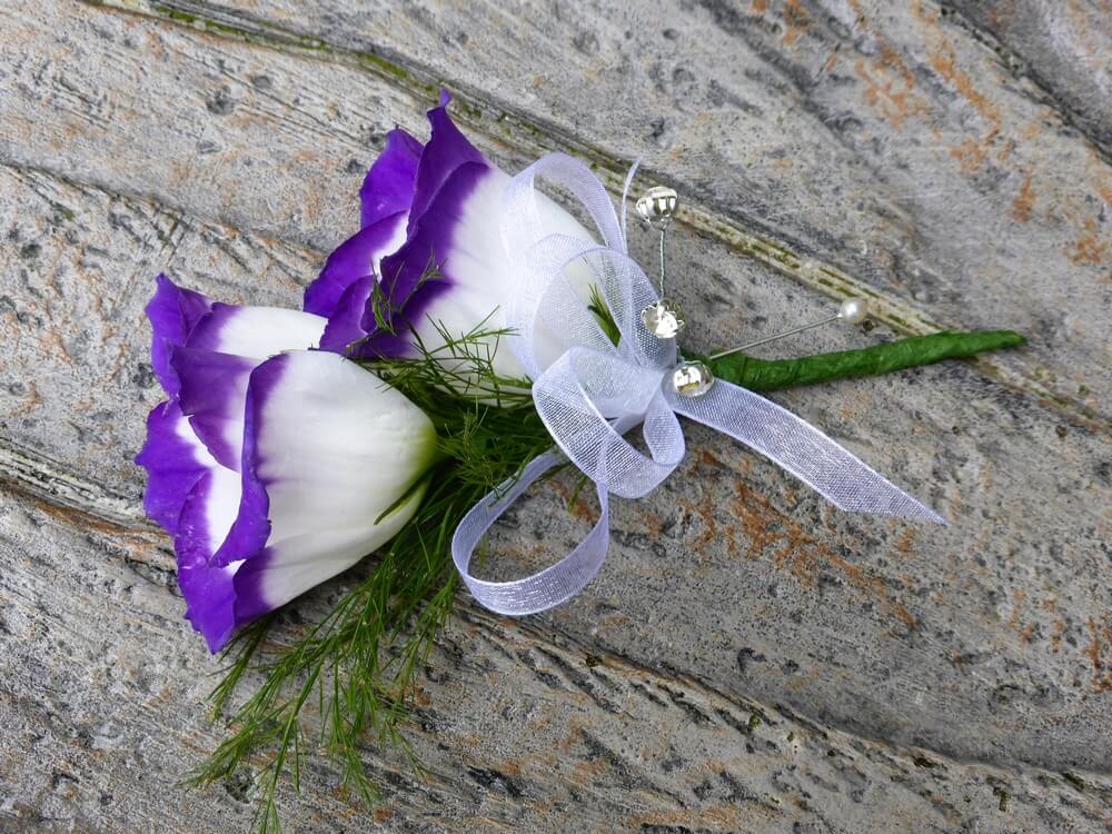 Elisabeth Bemment Floral Design -Button Holes & Corsages