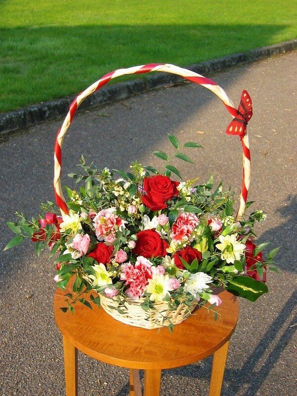 Elisabeth Bemment Floral Design  - Bouquets & Baskets
