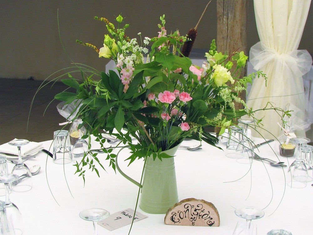 Elisabeth Bemment Floral Design - Reception Flowers