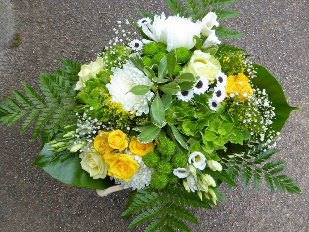 Elisabeth Bemment Floral Design  - Bouquets & Baskets