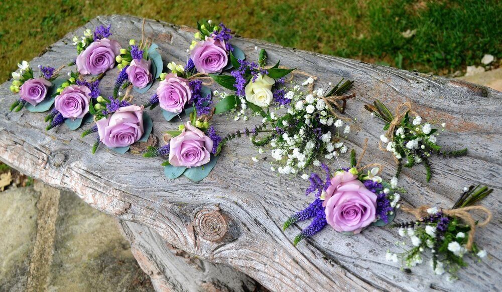 Elisabeth Bemment Floral Design -Button Holes & Corsages